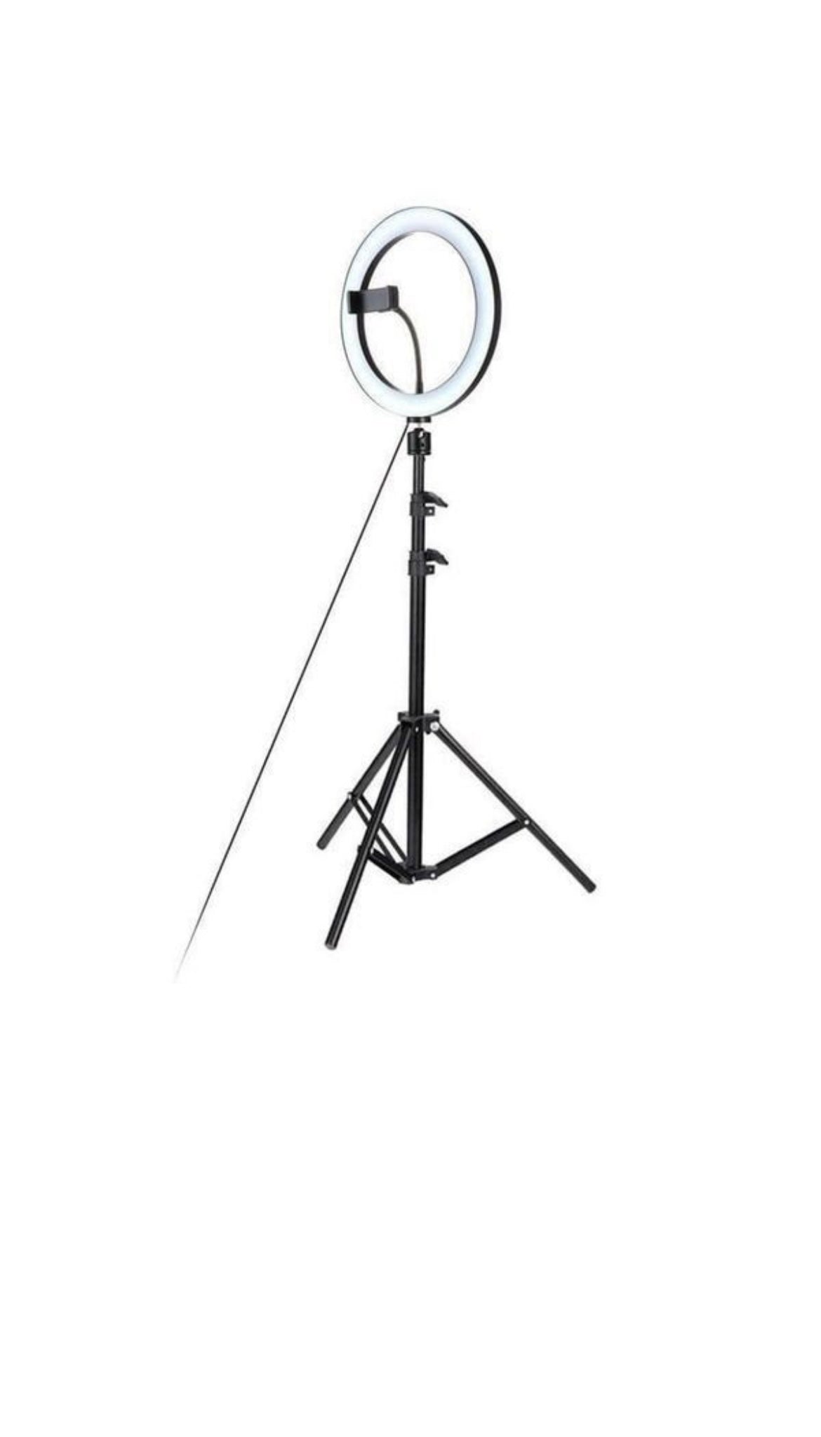 RGB Ring Light for content creation and Teaching Engish Online