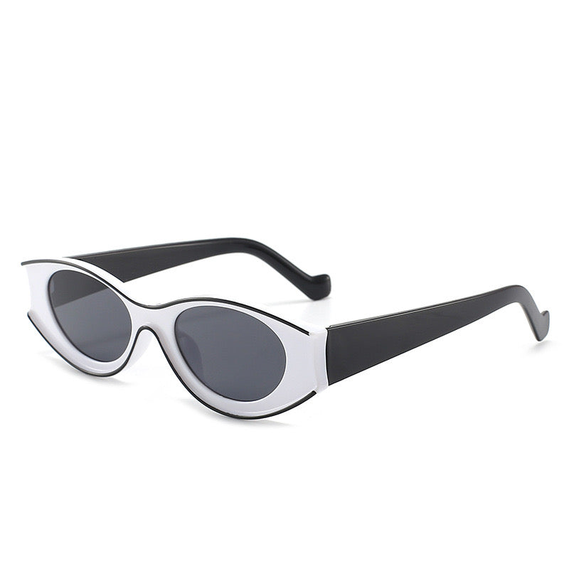 Vintage Punk Sunglasses for Women & Men - Retro Fashion Eyeglasses with PC Frame- UV 400